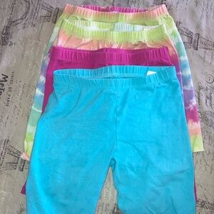 Pack of 4 children’s place shorts; 2 tie dye; 1 pink; 1 blue. 4pack/8$